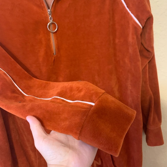 Boohoo•Orange Quarter Zip Sweater Embroidery Sz 10! - Picture 4 of 10
